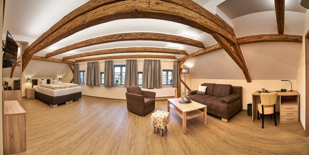 Gasthof Gigl Neustadt an der Donau Bagian luar foto